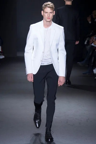 Look 41